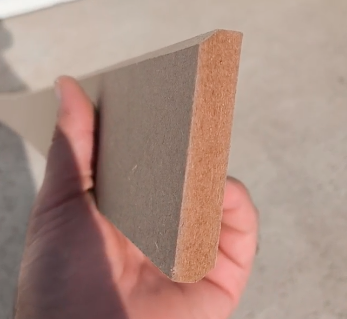 قرنیز ام دی اف